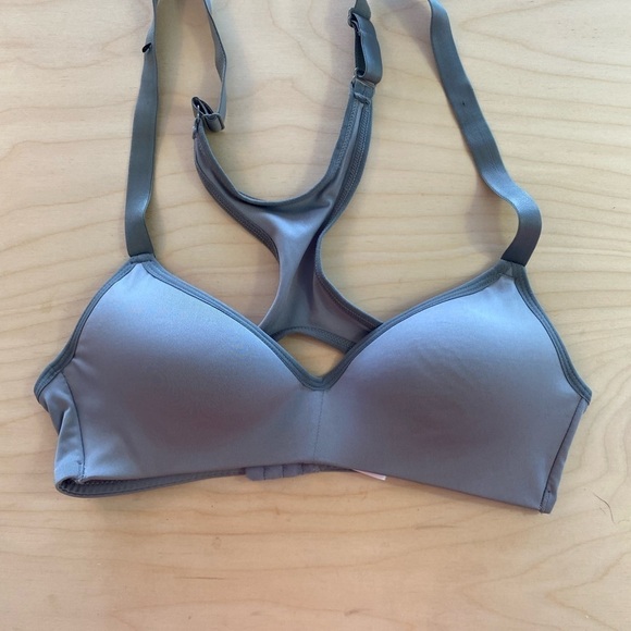 Bra size Small (BH) - Picture 5 of 10